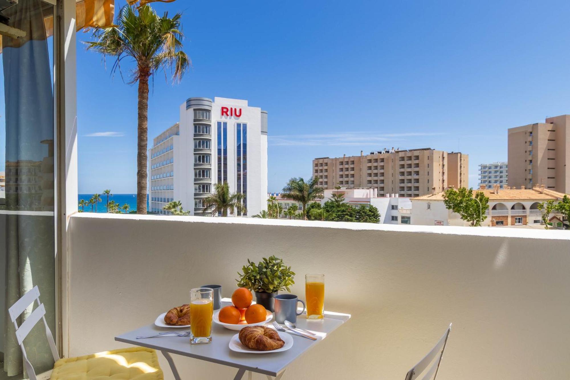 Erisa 52 By Ivi Real Estate Appartement Torremolinos Buitenkant foto